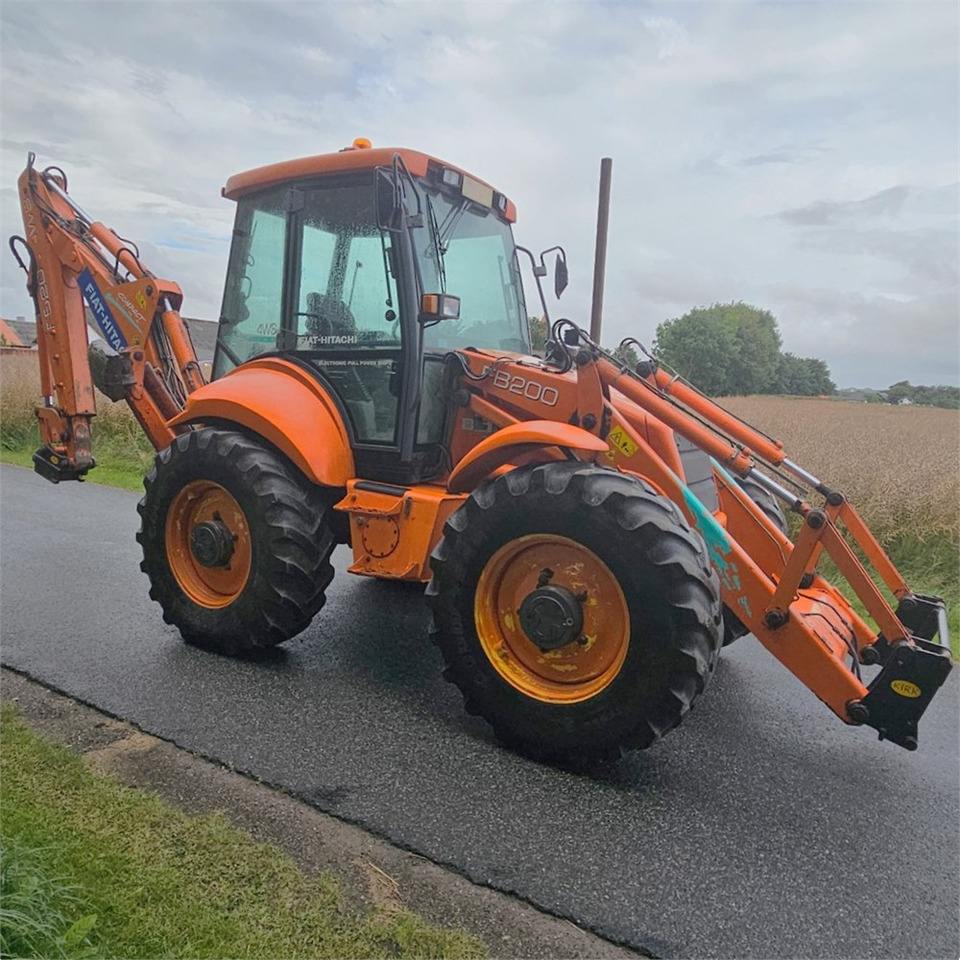 Fiat-Hitachi FB200-4PS - Rýpadlo-nakladač: obrázok 4 Fiat-Hitachi FB200-4PS - Rýpadlo-nakladač: obrázok 4