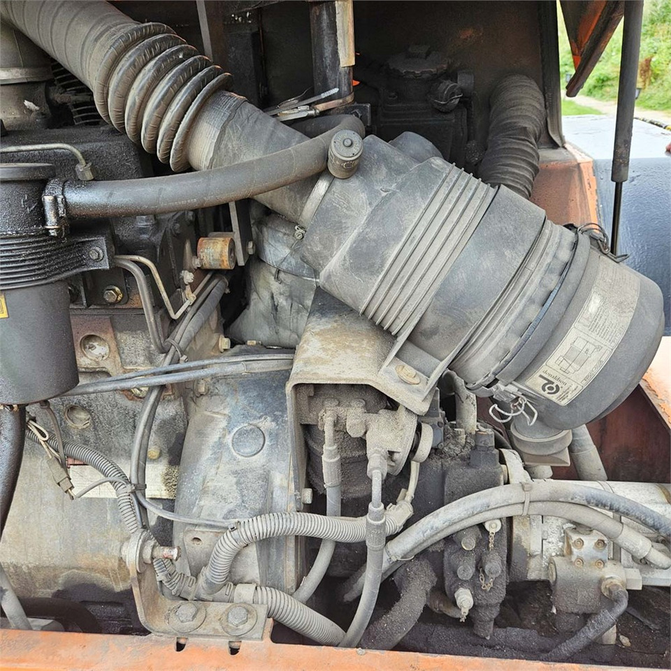 Kolesový nakladač Fiat-Hitachi W80 H: obrázok 47 Kolesový nakladač Fiat-Hitachi W80 H: obrázok 47