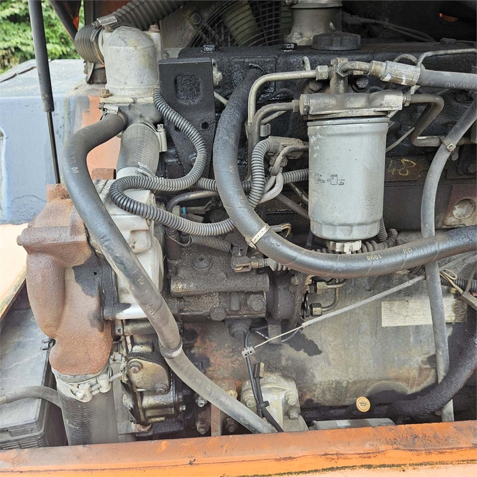 Kolesový nakladač Fiat-Hitachi W80 H: obrázok 46 Kolesový nakladač Fiat-Hitachi W80 H: obrázok 46