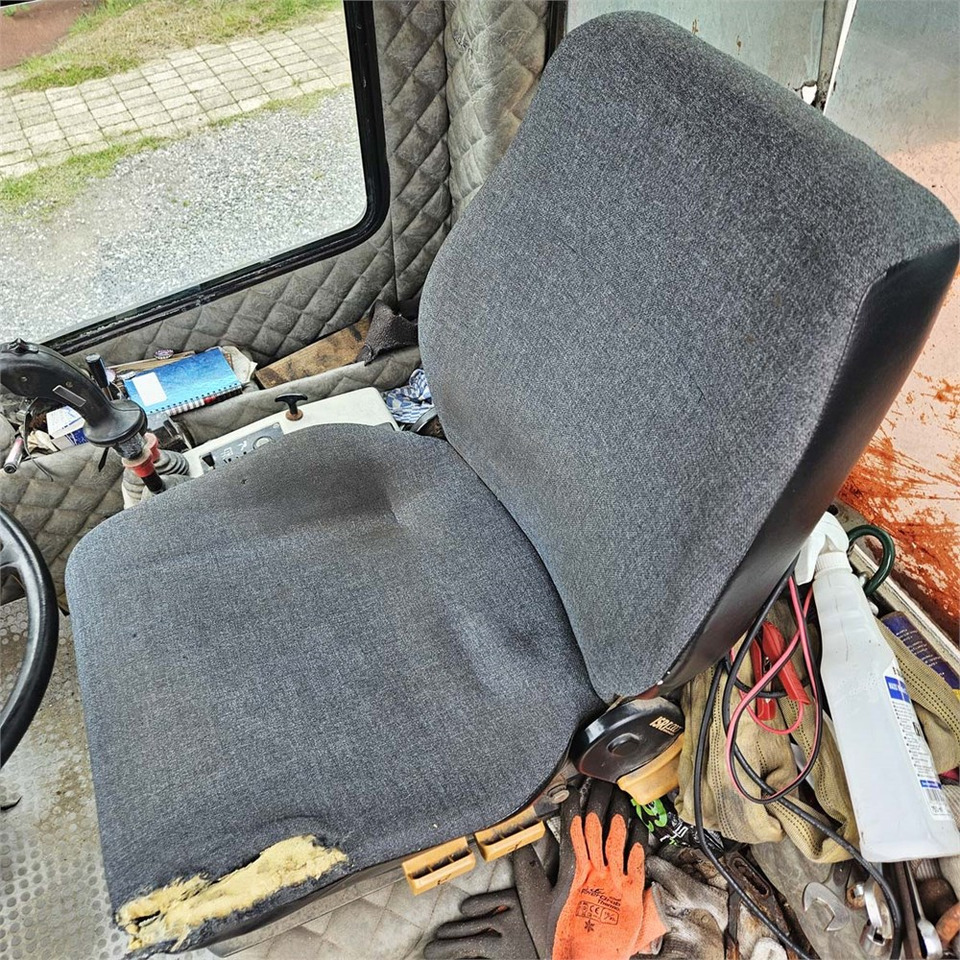 Kolesový nakladač Fiat-Hitachi W80 H: obrázok 11 Kolesový nakladač Fiat-Hitachi W80 H: obrázok 11