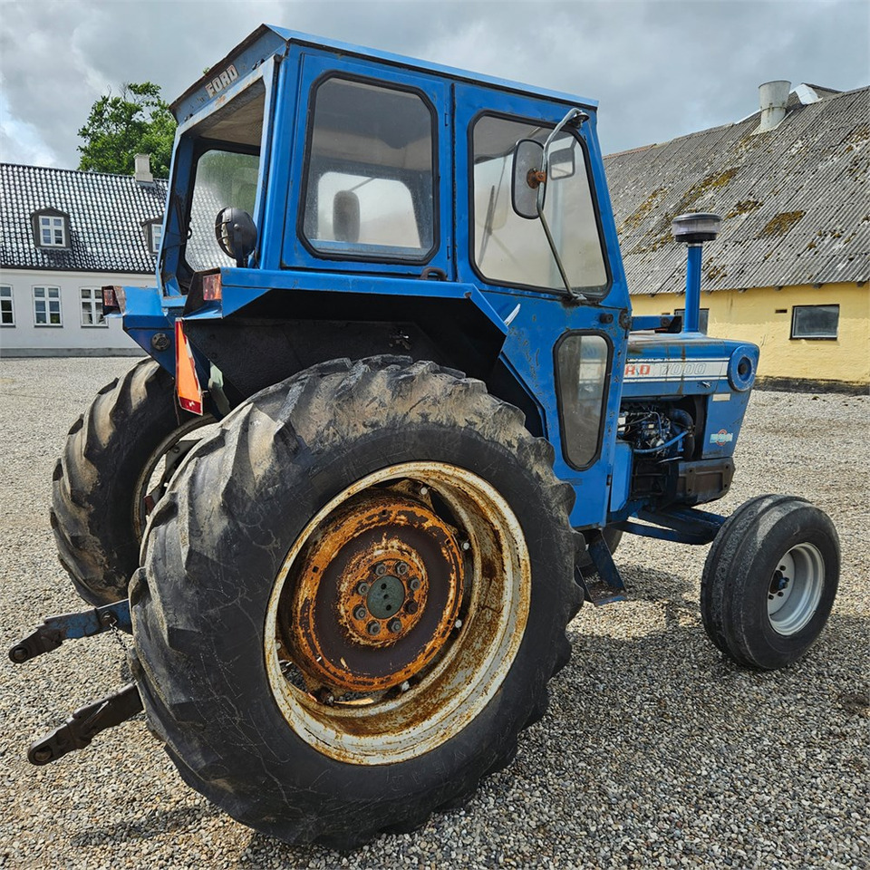 Ford 7000 - Traktor: obrázok 5 Ford 7000 - Traktor: obrázok 5