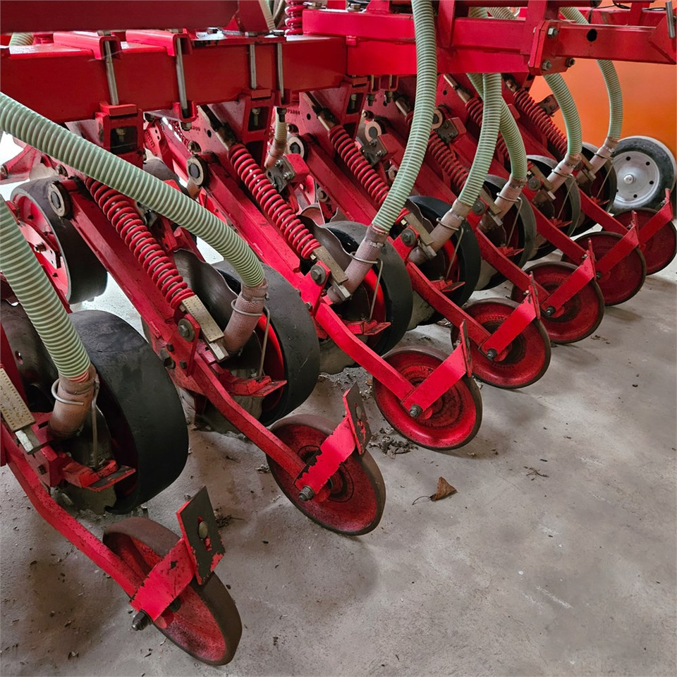 Gaspardo SS300DP - Sejací stroj: obrázok 5 Gaspardo SS300DP - Sejací stroj: obrázok 5