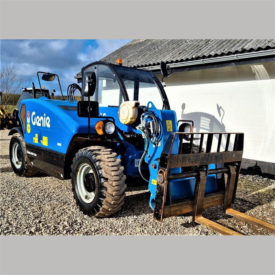 Genie GTH-2506 - Teleskopický nakladač: obrázok 3 Genie GTH-2506 - Teleskopický nakladač: obrázok 3