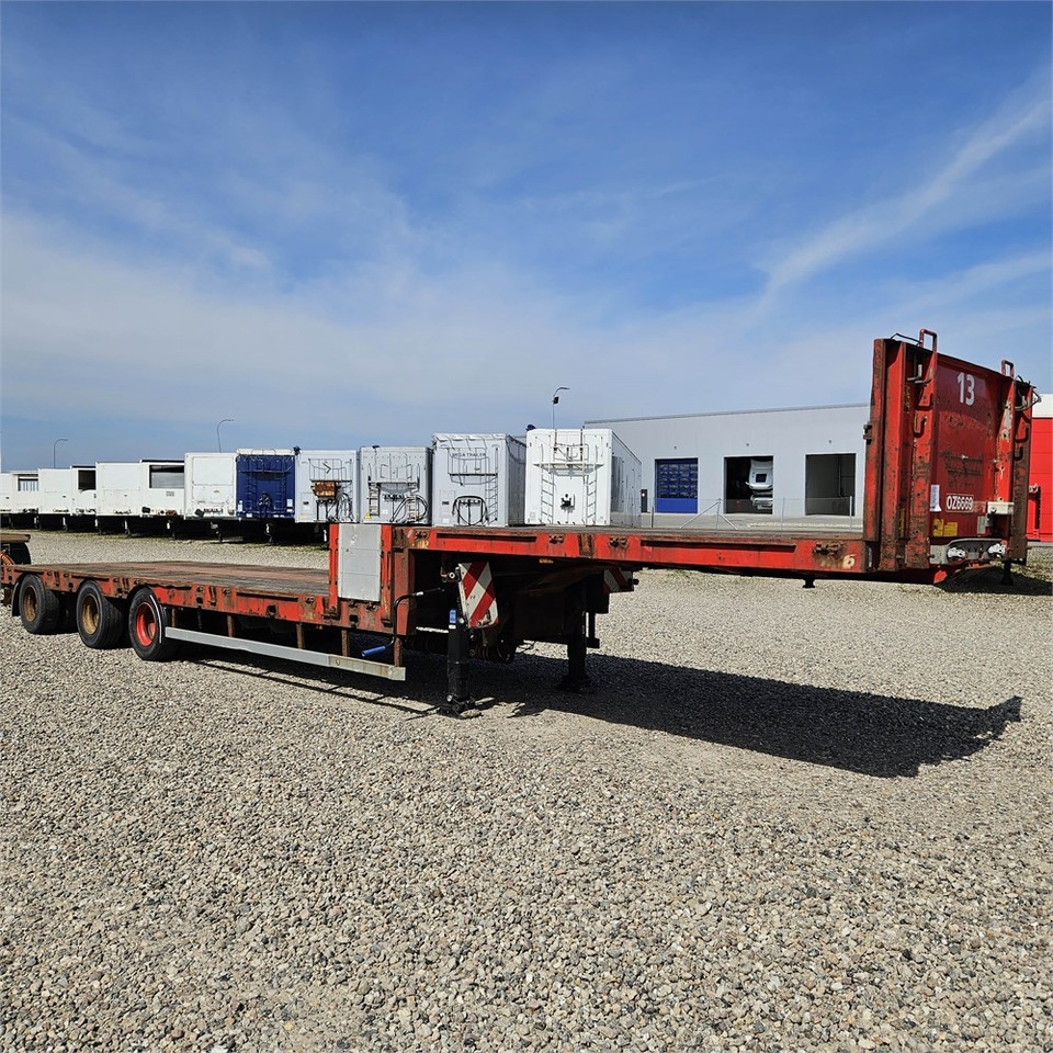 HRD Flatbed - Plošinový/ Valníkový náves: obrázok 4 HRD Flatbed - Plošinový/ Valníkový náves: obrázok 4