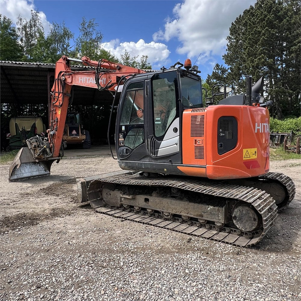 Hitachi ZX135 US-6 - Pásové rýpadlo: obrázok 2 Hitachi ZX135 US-6 - Pásové rýpadlo: obrázok 2