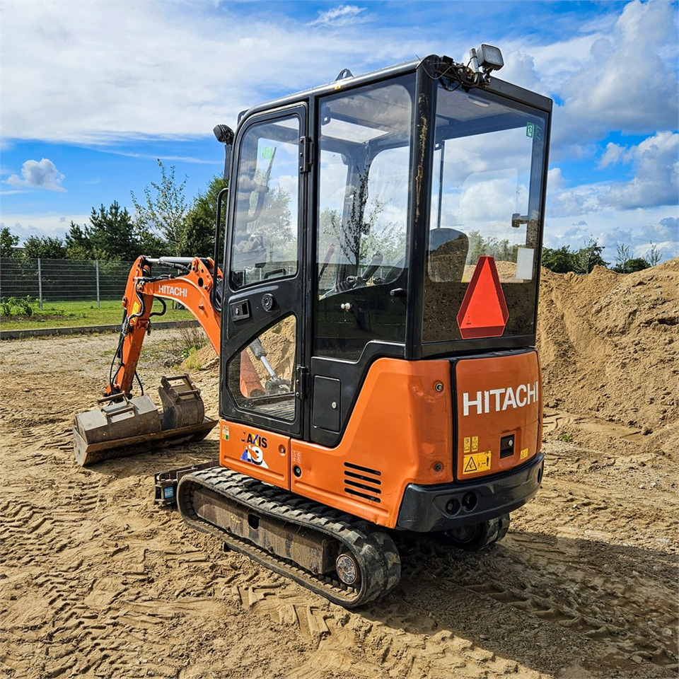 Hitachi ZX19-6 CR - Mini rýpadlo: obrázok 3 Hitachi ZX19-6 CR - Mini rýpadlo: obrázok 3