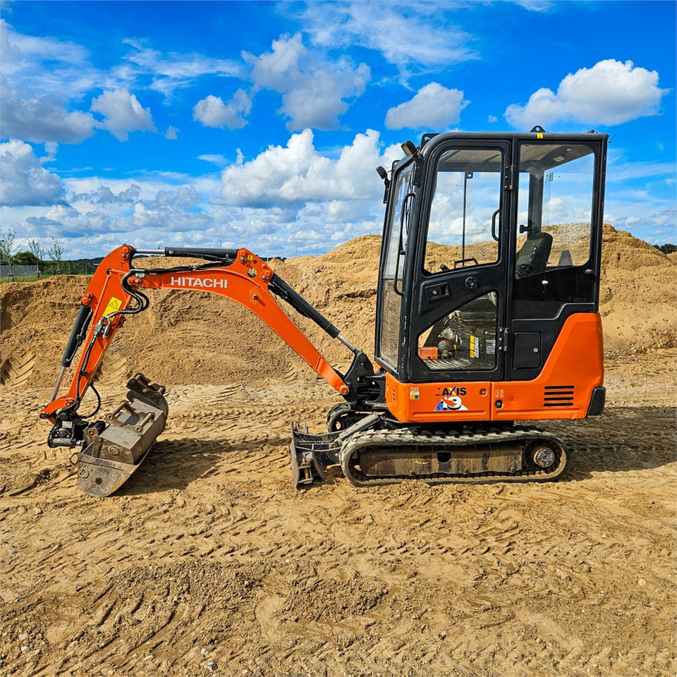 Hitachi ZX19-6 CR - Mini rýpadlo: obrázok 1 Hitachi ZX19-6 CR - Mini rýpadlo: obrázok 1