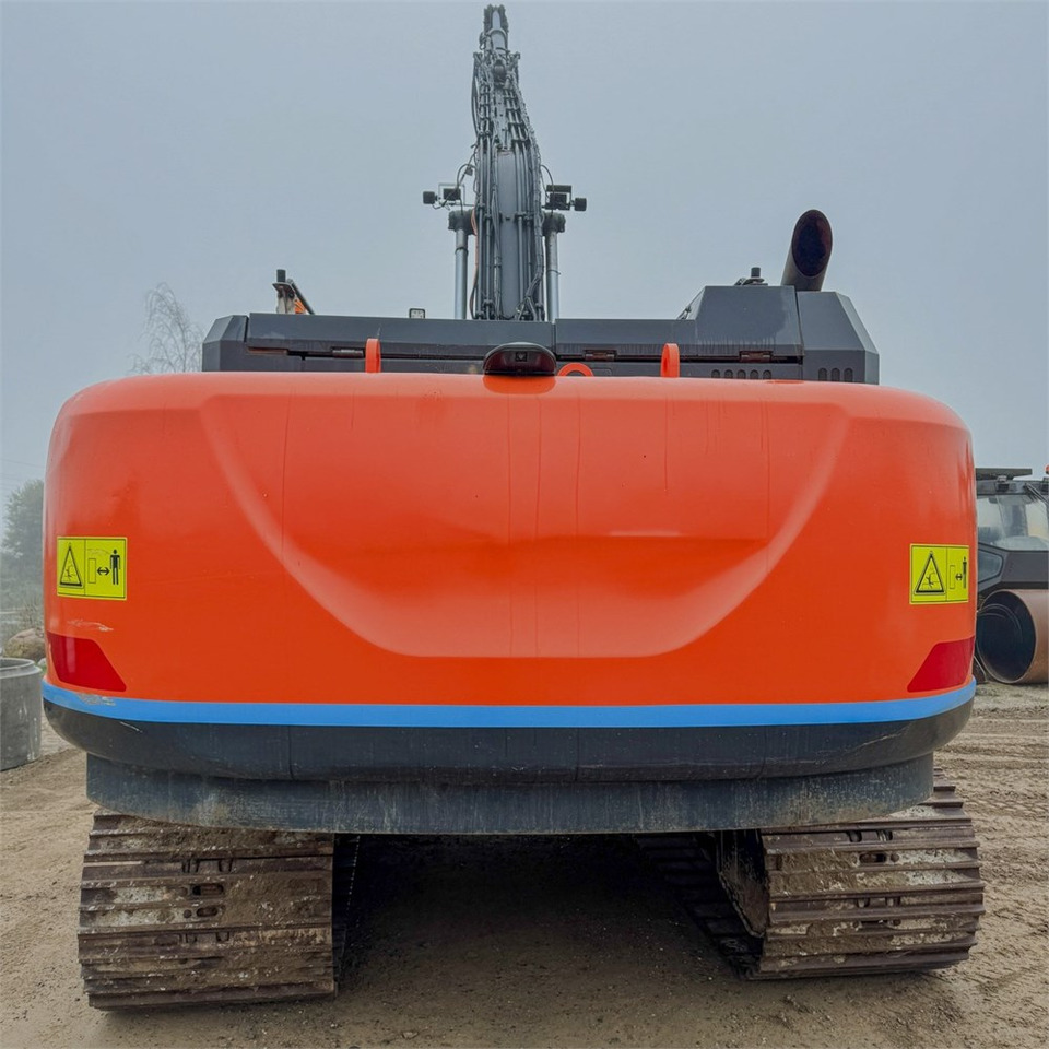 Hitachi ZX350 LC-6 - Pásové rýpadlo: obrázok 5 Hitachi ZX350 LC-6 - Pásové rýpadlo: obrázok 5