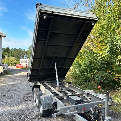 Humbaur HTK 3500.37 - Auto príves: obrázok 2 Humbaur HTK 3500.37 - Auto príves: obrázok 2