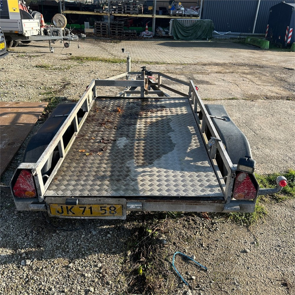 Ifor Williams 4 - Auto príves: obrázok 3 Ifor Williams 4 - Auto príves: obrázok 3