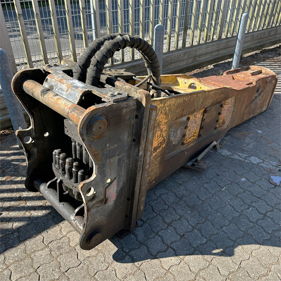 Indeco HP5000 - Hydraulické kladivo: obrázok 5 Indeco HP5000 - Hydraulické kladivo: obrázok 5