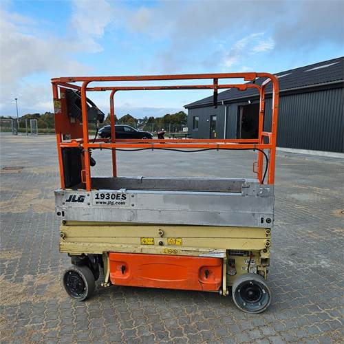 JLG 1930 ES - Samohybná plošiny: obrázok 3 JLG 1930 ES - Samohybná plošiny: obrázok 3