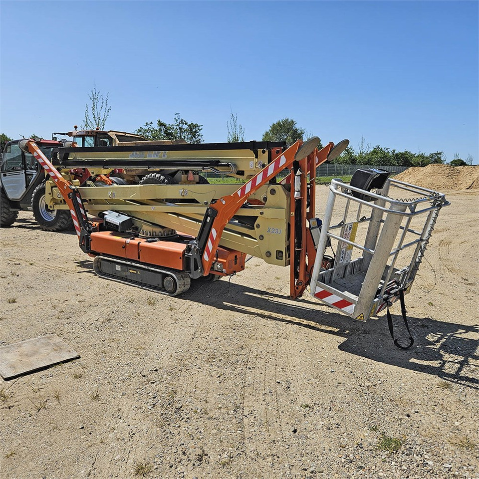 JLG X 23 J - Pásová plošina: obrázok 3 JLG X 23 J - Pásová plošina: obrázok 3