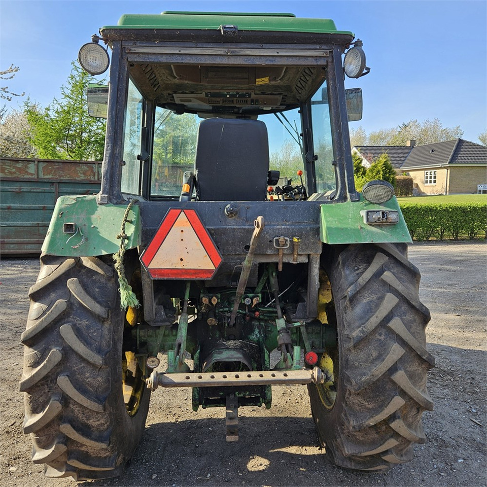 John Deere 2040 - Traktor: obrázok 5 John Deere 2040 - Traktor: obrázok 5
