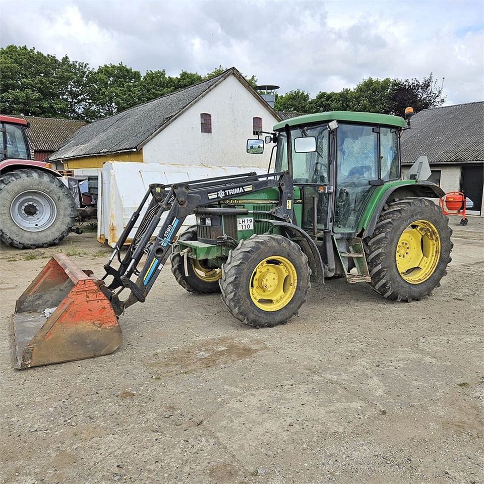 John Deere 6200 - Traktor: obrázok 1 John Deere 6200 - Traktor: obrázok 1