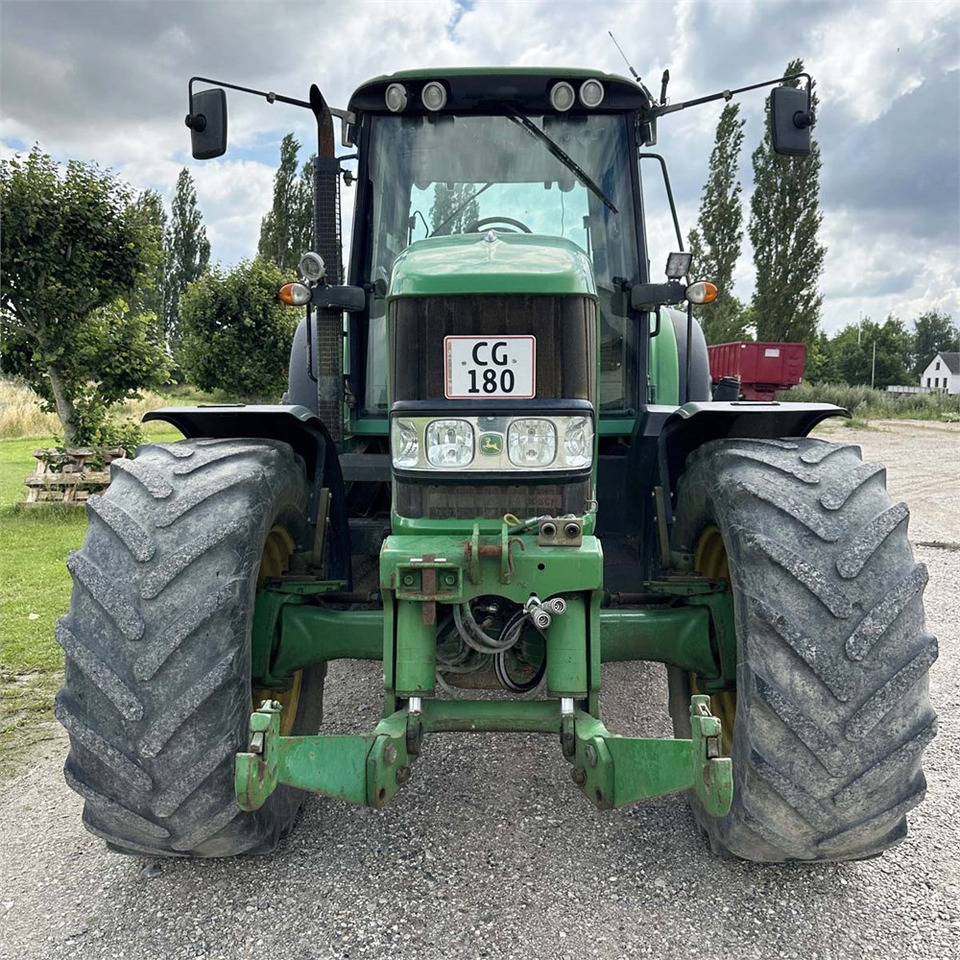 John Deere 7530 - Traktor: obrázok 4 John Deere 7530 - Traktor: obrázok 4