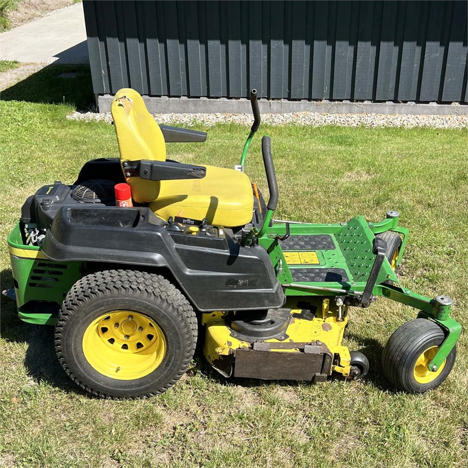 John Deere Z540 R - Záhradná kosačka: obrázok 5 John Deere Z540 R - Záhradná kosačka: obrázok 5