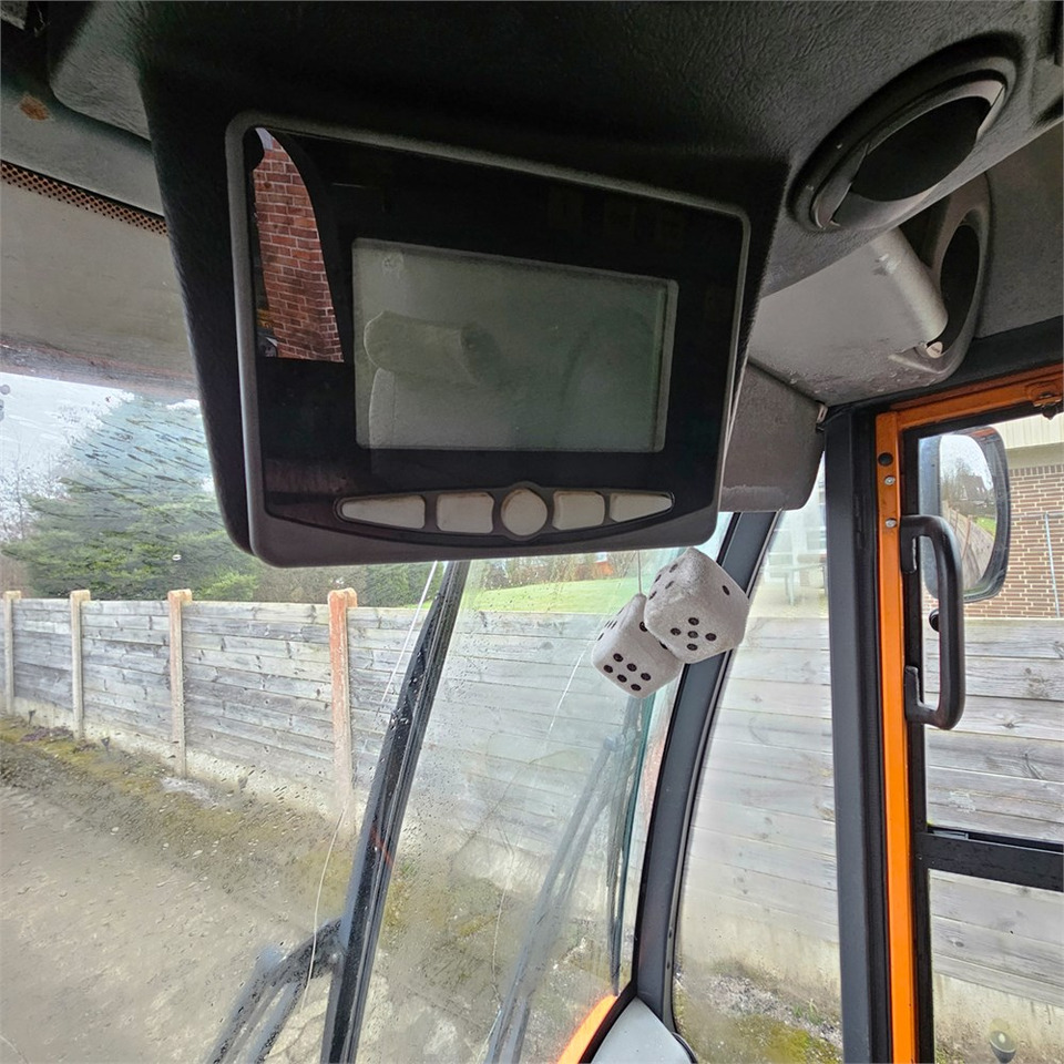 Zametacie vozidlo Johnston Sweepers CX400: obrázok 16 Zametacie vozidlo Johnston Sweepers CX400: obrázok 16