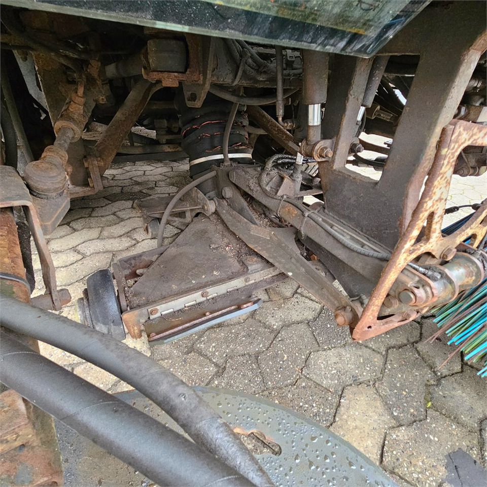 Zametacie vozidlo Johnston Sweepers CX400: obrázok 30 Zametacie vozidlo Johnston Sweepers CX400: obrázok 30