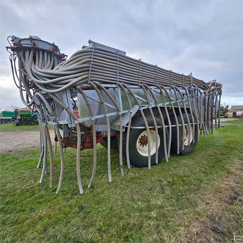 Kimadan B.20T SLS20 - Technika pro aplikaci hnoja: obrázok 5 Kimadan B.20T SLS20 - Technika pro aplikaci hnoja: obrázok 5