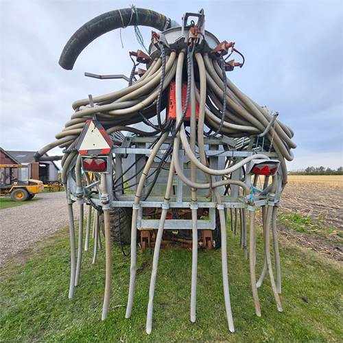 Kimadan B.20T SLS20 - Technika pro aplikaci hnoja: obrázok 4 Kimadan B.20T SLS20 - Technika pro aplikaci hnoja: obrázok 4