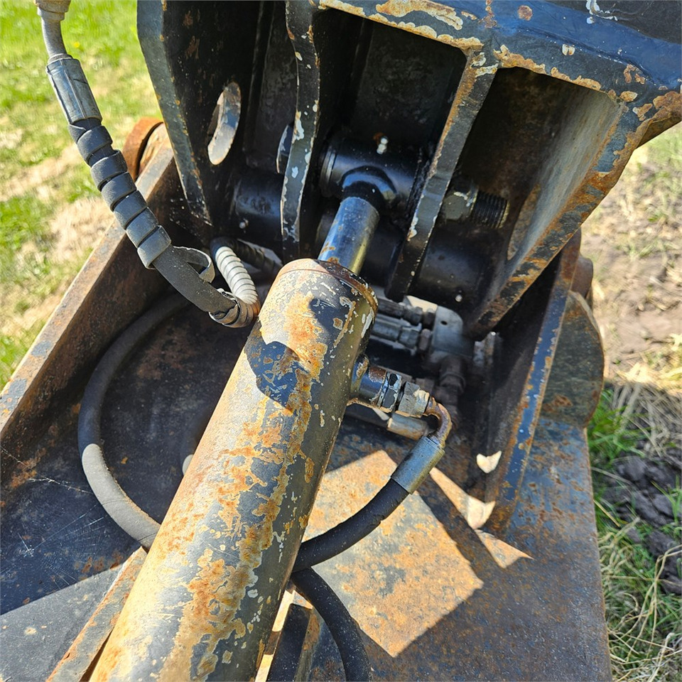 Mini rýpadlo Komatsu PC 55 MR-3: obrázok 33