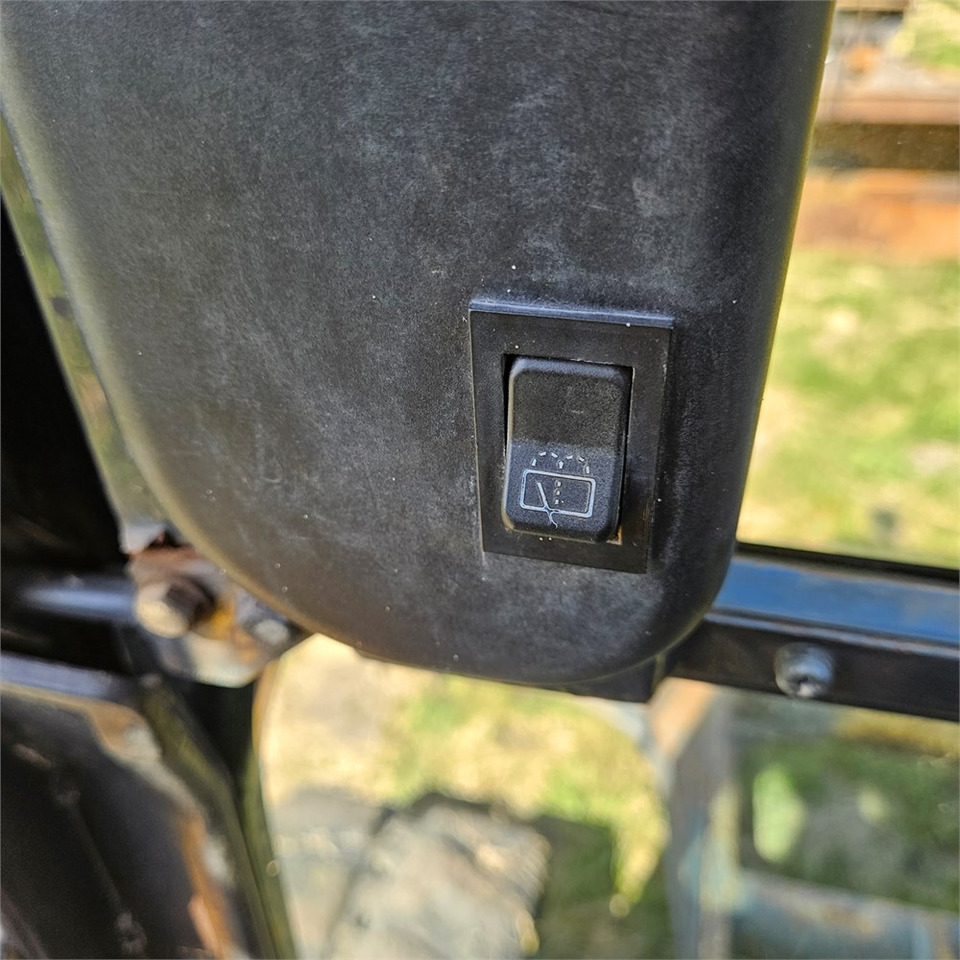 Mini rýpadlo Komatsu PC 55 MR-3: obrázok 21