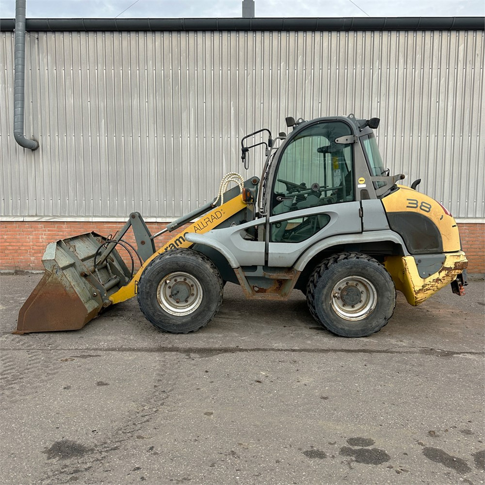 Kramer 380 - Kolesový nakladač: obrázok 5 Kramer 380 - Kolesový nakladač: obrázok 5