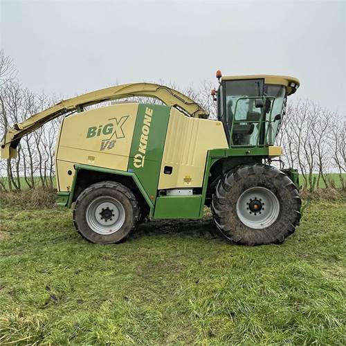 Krone BiG X V8 - Samohybná rezačka: obrázok 5 Krone BiG X V8 - Samohybná rezačka: obrázok 5