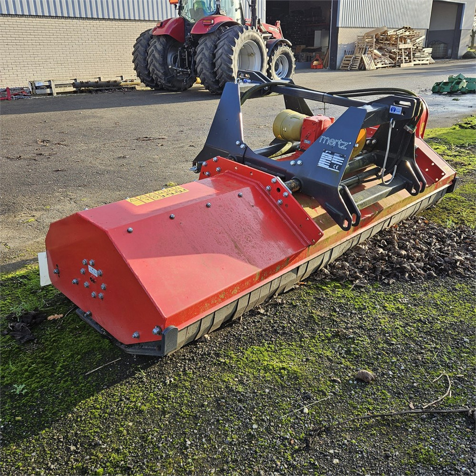 Kverneland FRD 320 - Stroje na zber krmovín: obrázok 4 Kverneland FRD 320 - Stroje na zber krmovín: obrázok 4