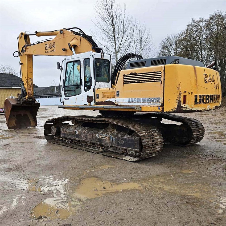 Liebherr R944B HD-SL Litronic - Pásové rýpadlo: obrázok 2 Liebherr R944B HD-SL Litronic - Pásové rýpadlo: obrázok 2