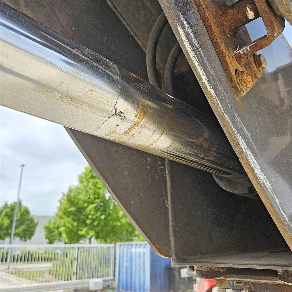 Teleskopická plošina Manitou 280 TJ: obrázok 19 Teleskopická plošina Manitou 280 TJ: obrázok 19