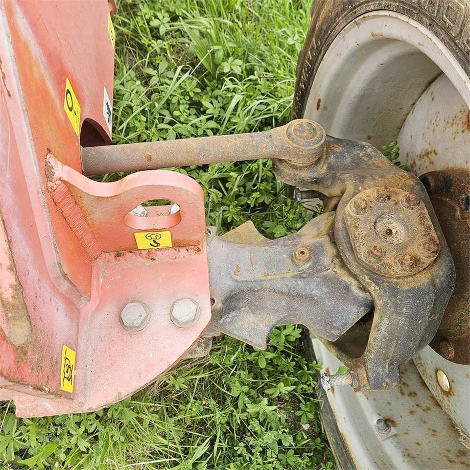 Teleskopická plošina Manitou 280 TJ: obrázok 46 Teleskopická plošina Manitou 280 TJ: obrázok 46