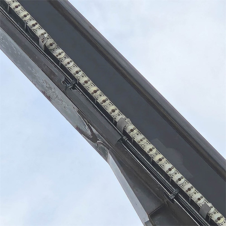 Teleskopická plošina Manitou 280 TJ: obrázok 17 Teleskopická plošina Manitou 280 TJ: obrázok 17