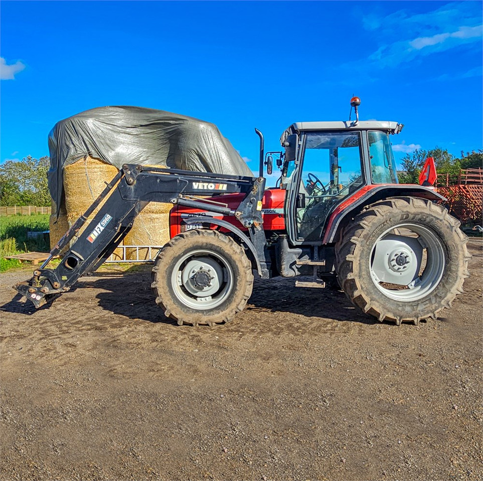 Massey Ferguson 4270 - Traktor: obrázok 2 Massey Ferguson 4270 - Traktor: obrázok 2