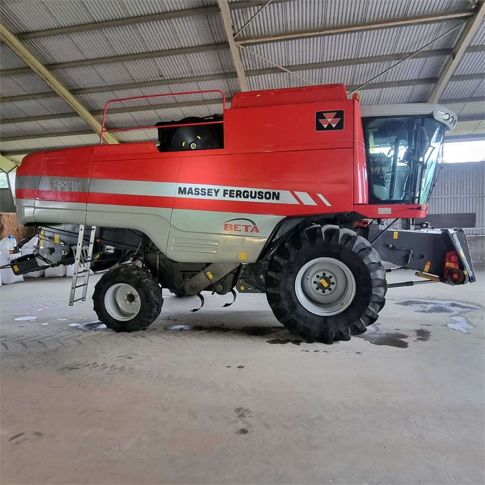 Massey Ferguson 7270 BETA - Kombajn: obrázok 2 Massey Ferguson 7270 BETA - Kombajn: obrázok 2