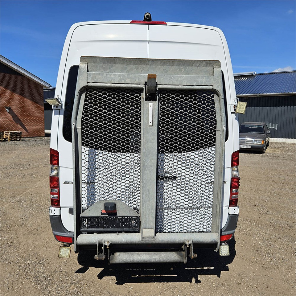 Mercedes Sprinter 316 CDI - Mikrobus: obrázok 5 Mercedes Sprinter 316 CDI - Mikrobus: obrázok 5