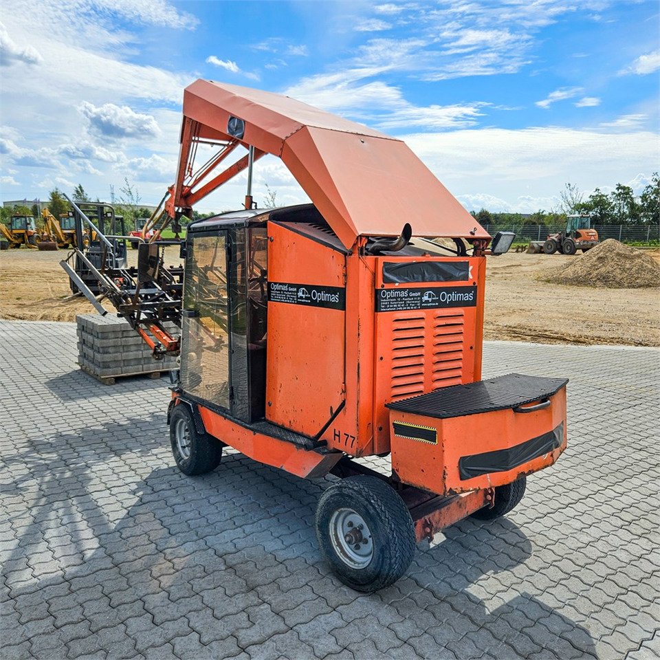 Optimas H77 - Šmykom riadený nakladač: obrázok 4 Optimas H77 - Šmykom riadený nakladač: obrázok 4
