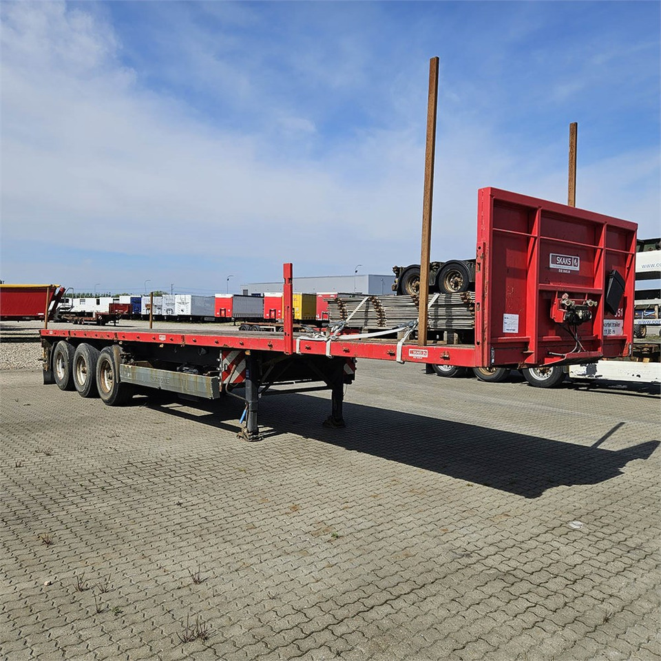 Pacton Flatbed - Plošinový/ Valníkový náves: obrázok 2 Pacton Flatbed - Plošinový/ Valníkový náves: obrázok 2