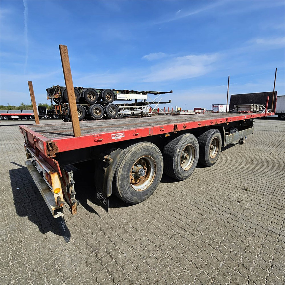 Pacton Flatbed - Plošinový/ Valníkový náves: obrázok 1 Pacton Flatbed - Plošinový/ Valníkový náves: obrázok 1