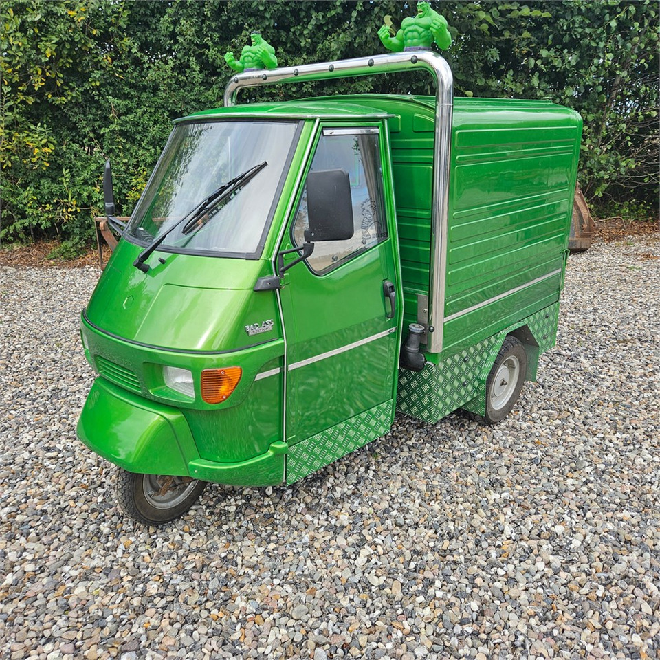 Piaggio APE 50 VAN - Motocykel: obrázok 1 Piaggio APE 50 VAN - Motocykel: obrázok 1