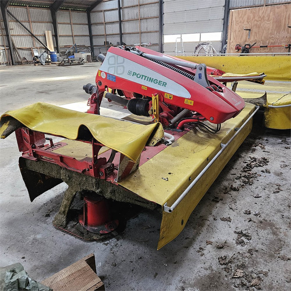 Kombajn Pöttinger Novacat S12 + Novacat 351 Alpha Pro: obrázok 8 Kombajn Pöttinger Novacat S12 + Novacat 351 Alpha Pro: obrázok 8