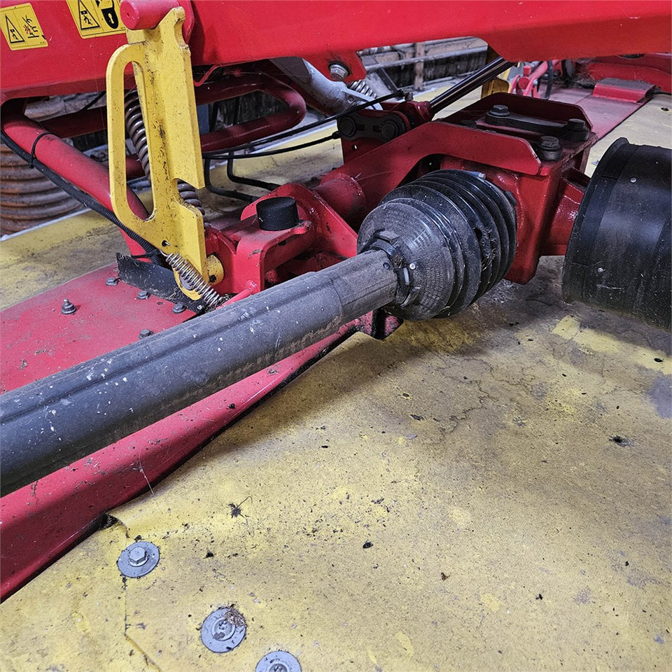 Kombajn Pöttinger Novacat S12 + Novacat 351 Alpha Pro: obrázok 27 Kombajn Pöttinger Novacat S12 + Novacat 351 Alpha Pro: obrázok 27