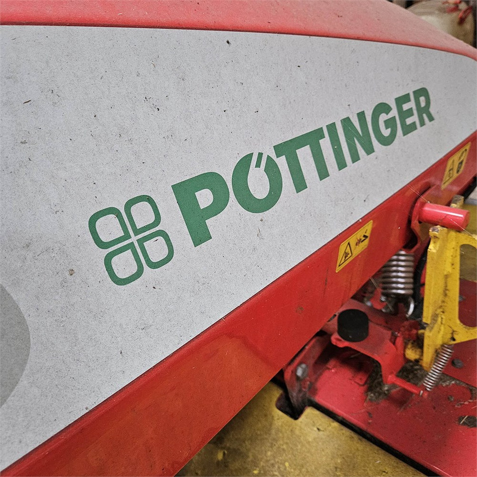 Kombajn Pöttinger Novacat S12 + Novacat 351 Alpha Pro: obrázok 25 Kombajn Pöttinger Novacat S12 + Novacat 351 Alpha Pro: obrázok 25