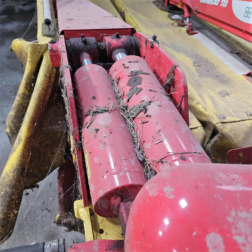 Kombajn Pöttinger Novacat S12 + Novacat 351 Alpha Pro: obrázok 21 Kombajn Pöttinger Novacat S12 + Novacat 351 Alpha Pro: obrázok 21