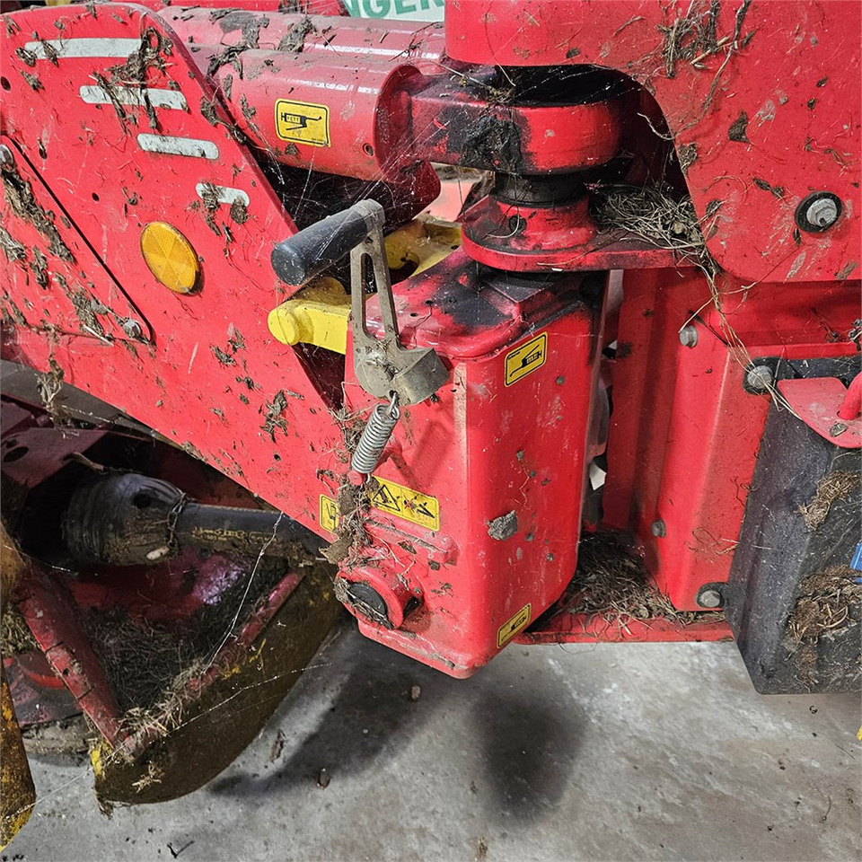 Kombajn Pöttinger Novacat S12 + Novacat 351 Alpha Pro: obrázok 33 Kombajn Pöttinger Novacat S12 + Novacat 351 Alpha Pro: obrázok 33