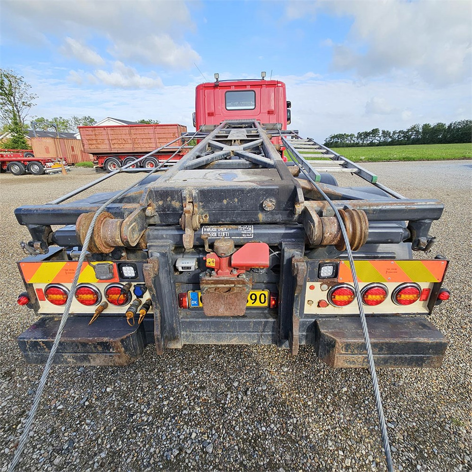 Scania R500 - Nákladne vozidlo - káblový systém: obrázok 4 Scania R500 - Nákladne vozidlo - káblový systém: obrázok 4