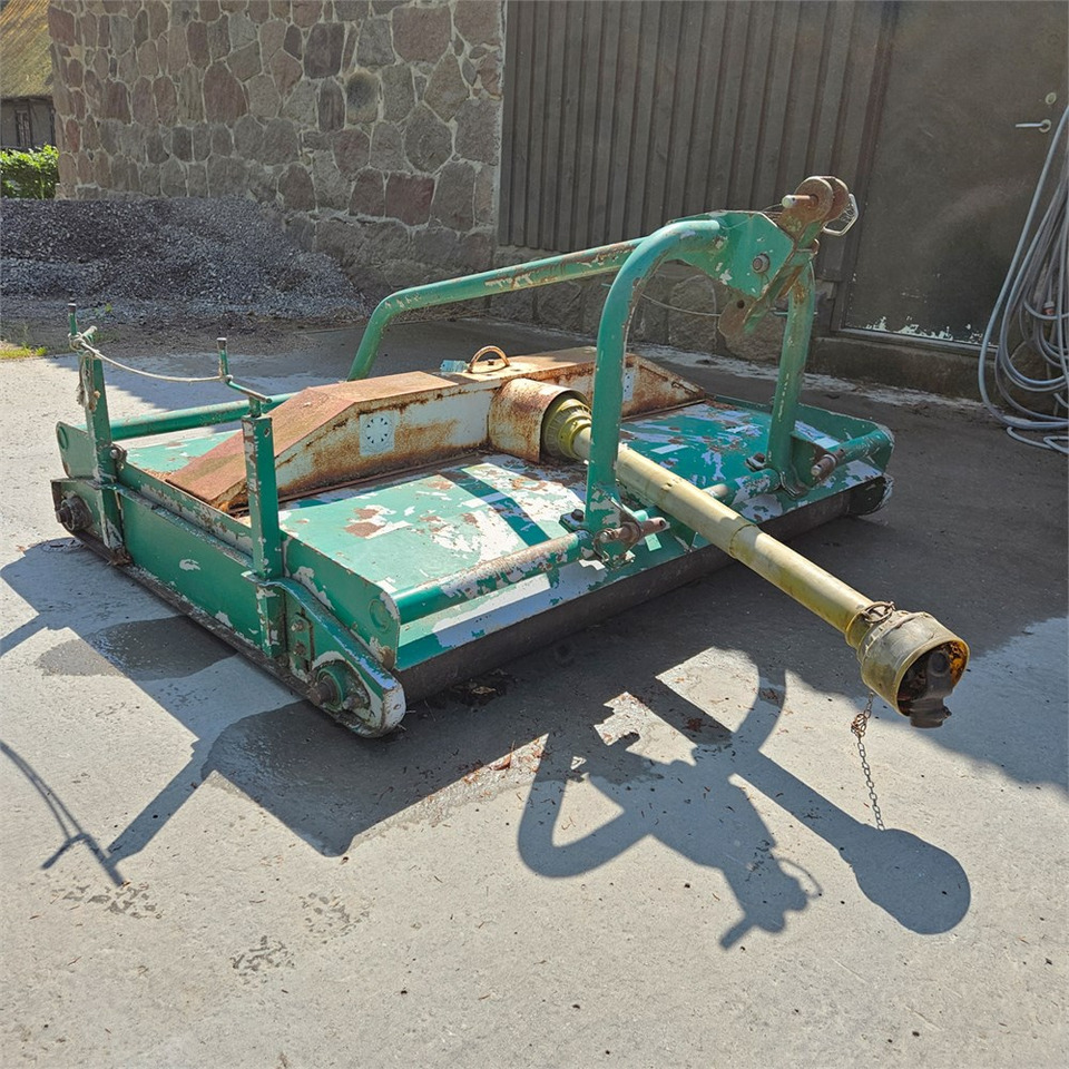 Spearhead Roller Mower - Záhradná kosačka: obrázok 4 Spearhead Roller Mower - Záhradná kosačka: obrázok 4