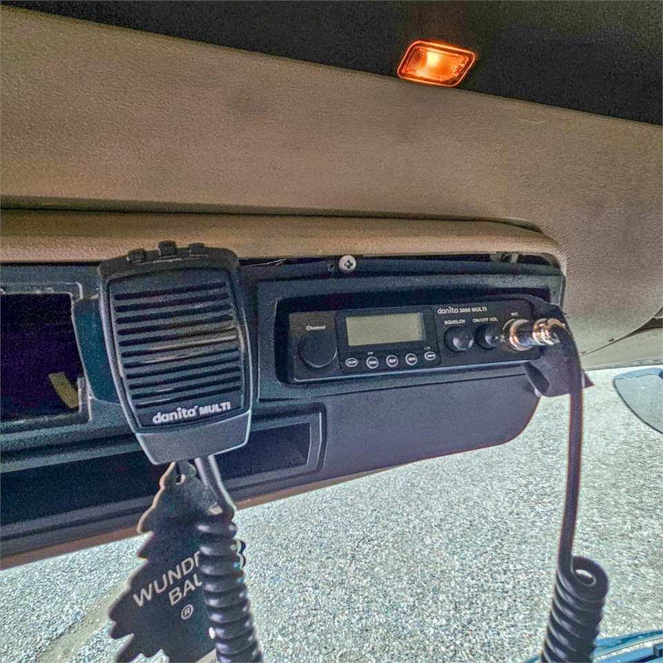 Ťahač Scania R470 LA 6x2/4: obrázok 19