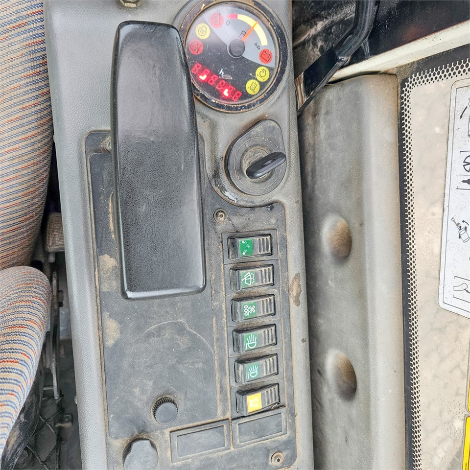 Leasing Terex TC16 Terex TC16: obrázok 12 Leasing Terex TC16 Terex TC16: obrázok 12